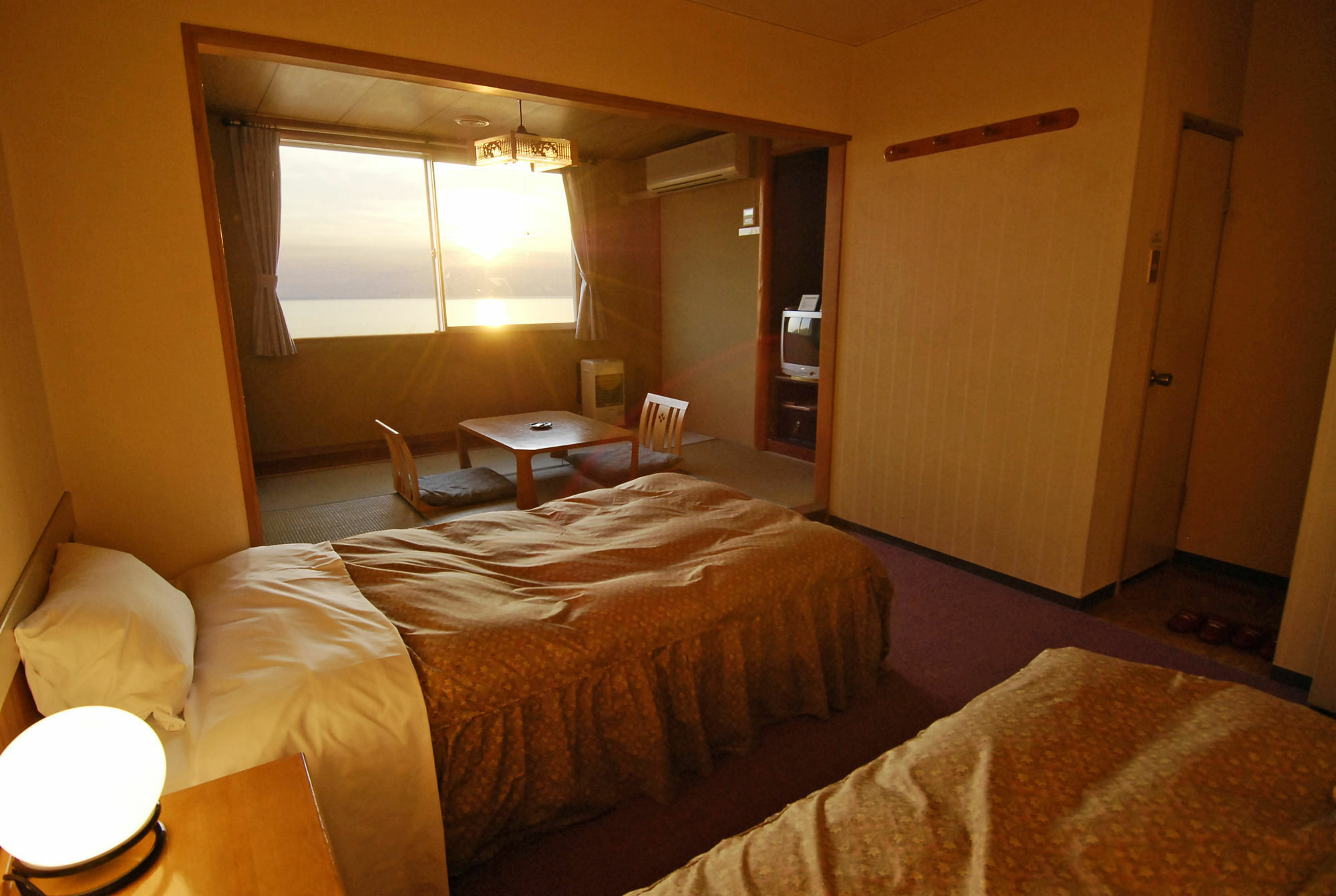 Shiretoko Yuhi No Ataruie Onsen Hostel Shari Zewnętrze zdjęcie